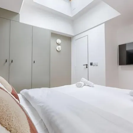 Mykeypers - Luxury Design Flat 2br/6p - Rue De Charonne ! Parigi