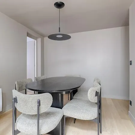 Mykeypers - Luxury Design Flat 2br/6p - Rue De Charonne ! * Parigi