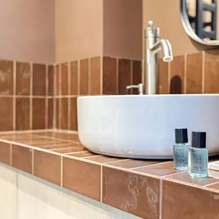 Mykeypers - Luxury Design Flat 2br/6p - Rue De Charonne ! Parigi